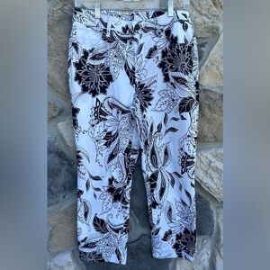 Chicos Platinum Crop Pants Sz 0.5 (US 6) Black White Floral Spring Classy Casual